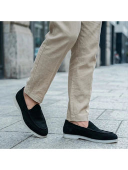 NAUVAB - Nagra Black Suede Round Toe Loafer
