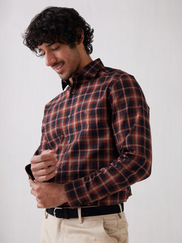 Andamen - Crimson Vulcan Grid Regular Fit