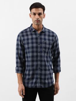 Wrangler - Men Checked Navy Blue Shirt Regular
