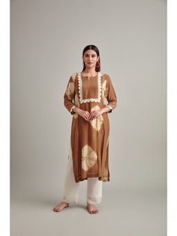 Vedika Soni - Brown Tie And Dye Kurta with Pant (Set of 2)