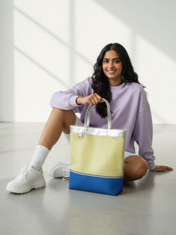 ETCETERA - Ooo Tote - Nimbu Soda Silver Tote Bag