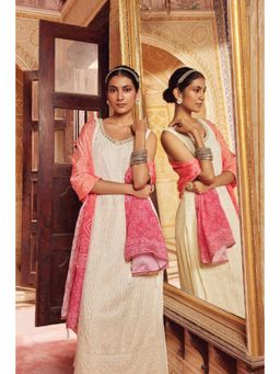 Soch - Off White Georgette Embroidered Salwar Suit (Set of 3)