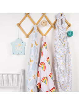 Kicks and Crawl - Red Over The Rainbow Muslin Swaddle (Pack Of 3)