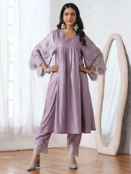 Swtantra - Women Lavender Embroidered V-Neck A-Line Kurta with Pant (Set of 2)