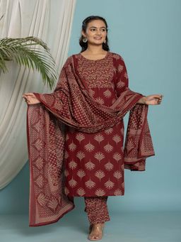 Rangita - Women Maroon Printed Round Neck Straight Fit Kurta with Pant and Dupatta (Set of 3)