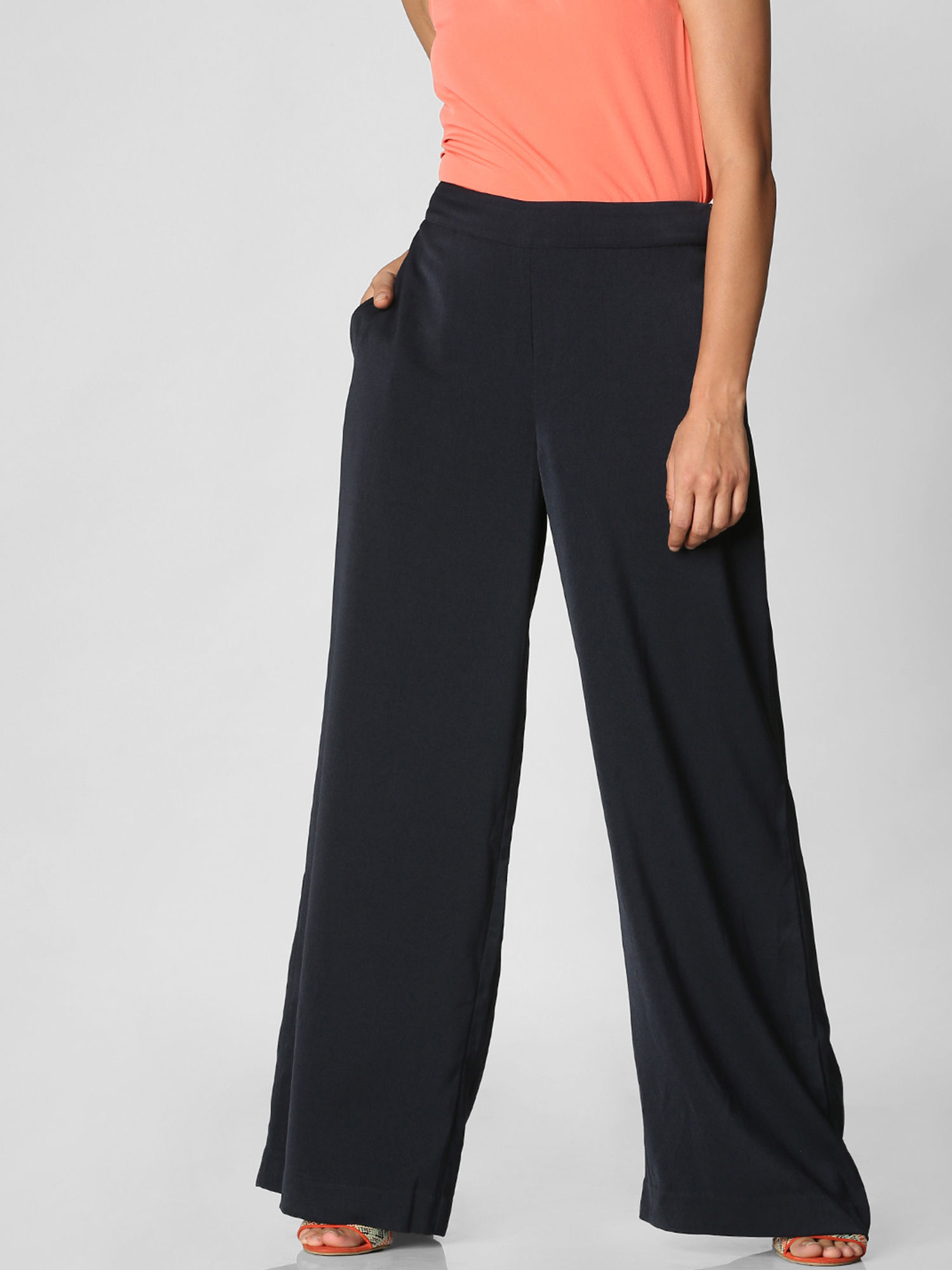 VERO MODA Bottoms Pants and Trousers 
