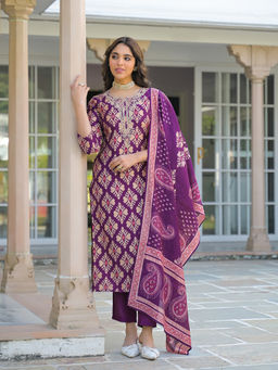Vaamsi - Women Purple Viscose Ikat Embroidered Straight Kurta With Pant & Dupatta