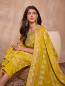 Yellow color option, Currently selected