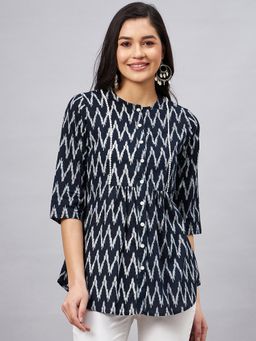 WineRed - Woman Black and White Ikat Print Front Opening Tunic Top