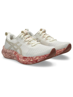 ASICS - Women NOOSA TRI 16 Running Shoes Off White