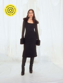 IT GIRL - Blacklist Black Solid Midi Dress
