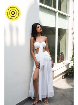 IT GIRL - White Leah 2.0 Crop Top With Skirt (Set of 2)
