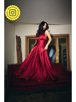 IT GIRL - Women Red Halter Neck Flared Rosalina Gown
