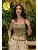 Gold color option, Currently selected