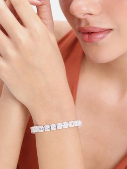 Estele - Radiant White Stone Bracelet