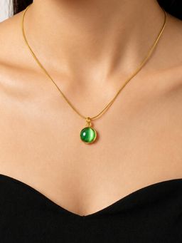ARTKLIM - Emerald Glow Round Stone Anti-Tarnish Pendant Necklace
