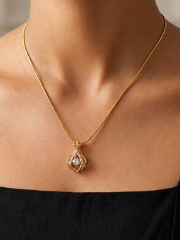 ARTKLIM - Royal Crystal Bloom Anti-Tarnish Pendant Necklace
