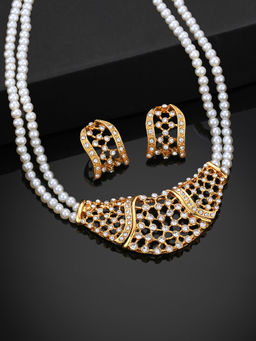Estele - Gold Plated Shimmering Pearl Necklace Set With White Crystals