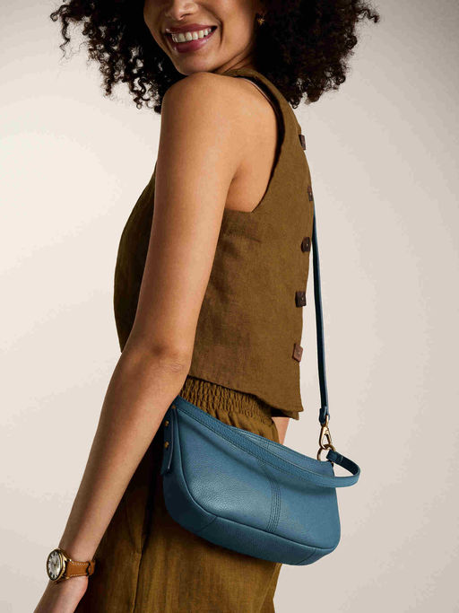 Fossil Sales Fossil Bella Satchel Buy Fossil Jolie Blue Sling Bag (M) Online