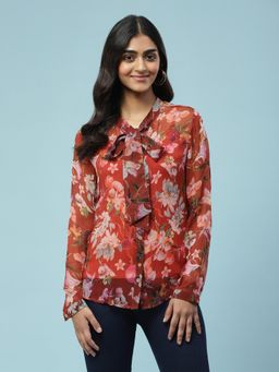 Aarke Ritu Kumar - Red Floral Print Tie-up Shirt With Camisole (Set of 2)