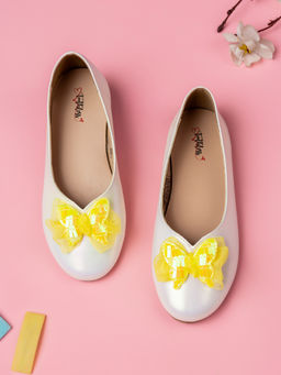 toothless - Kids Girls Off White Slip On Ballerinas