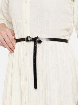 Twenty Dresses by Nykaa Fashion - Black Solid Silver Metalic Buckle Slim Belt