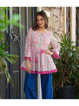 Kedar Fab - Women Cotton Blend Floral Pink Tunic