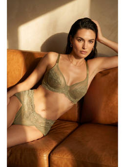 2PEACE - Green Nylon Non Padded Bra & Panty