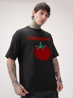 HIGHLANDER - Men Black Round Neck Oversized Drop Shoulder Graphic T-shirt