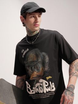 HIGHLANDER - Men Black Round Neck Oversized Drop Shoulder Graphic T-shirt