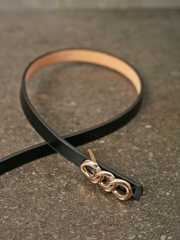 Twenty Dresses by Nykaa Fashion - Black The Chained Glory Slim Belt