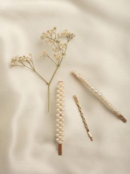 Twenty Dresses by Nykaa Fashion - Pearls In A Row Hair Pins (Pack of 3)