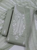 Green color option, Sold out, Currently selected