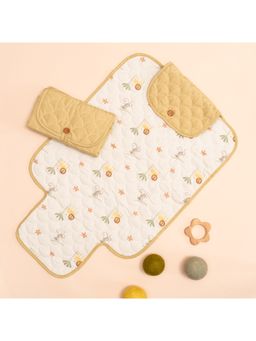 Kicks and Crawl - Friendly Animal Changing Mat