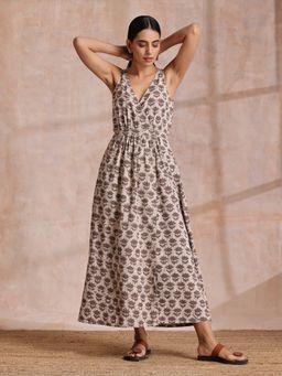 trueBrowns - Clay Dabu Buta Print Cotton Sleeveless Wrap Dress