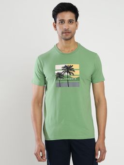 JadeBlue - Men's Green Slim Fit Half Sleeve Round Neck T-Shirt