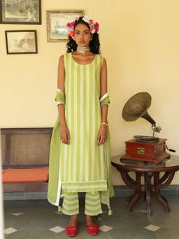 Naav - Lime Green Vertical Striped Sleeveless Kurta with Pant and Dupatta