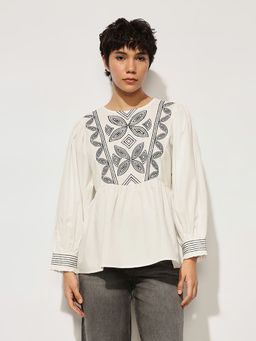 ONLY - White Embroidered Balloon Sleeved Top