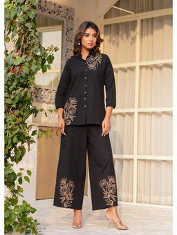 Autumnlane - Black Hardik Ebony Embroidery Cotton Co-Ord (Set of 2)