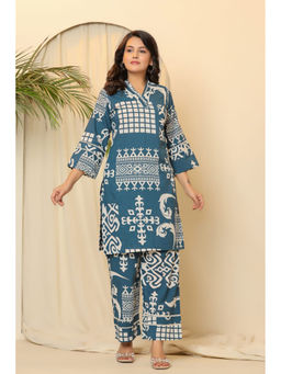 Autumnlane - Blue Hardik Hibis Printed Co-Ord (Set of 2)