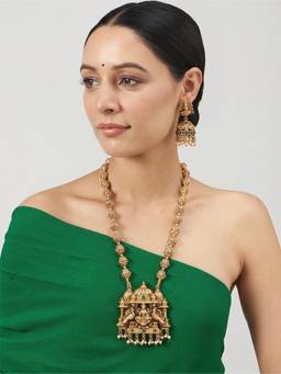 STILEADDA - Women Green Stones Antique Gold Plated Jewellery Set
