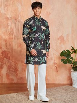 Vastramay - Mens Cotton Tropical and Animal Printed Kurta With Pant (Set of 2)