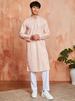 Vastramay - Mens Silk Blend Jacquard Embroidered Kurta With Pyjama (Set of 2)