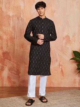 Vastramay - Mens Cotton Ikat Printed Regular Kurta With Pyjama (Set of 2)