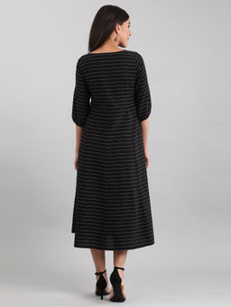 Aurelia - Black Striped Midi Dress
