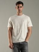 Off White color option, Currently selected