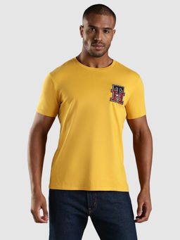 Tommy Hilfiger - Solid Regular Fit Cotton T-Shirt - Yellow