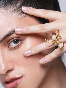 CAO JEWELLERY - Pearl Stone Eye Ring