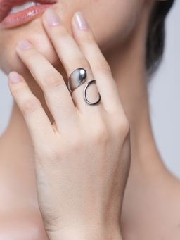 CAO JEWELLERY - Geometric Open Ring