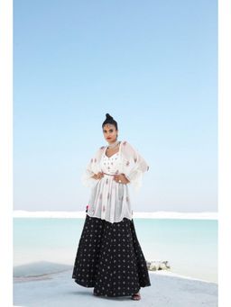 PALLAVI JAIPUR - Ivory Halter Neck Printed Top With Palazzo And Belt